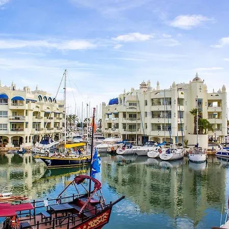 Apartment Puerto Marina Luxury 2bdr With Sea View *